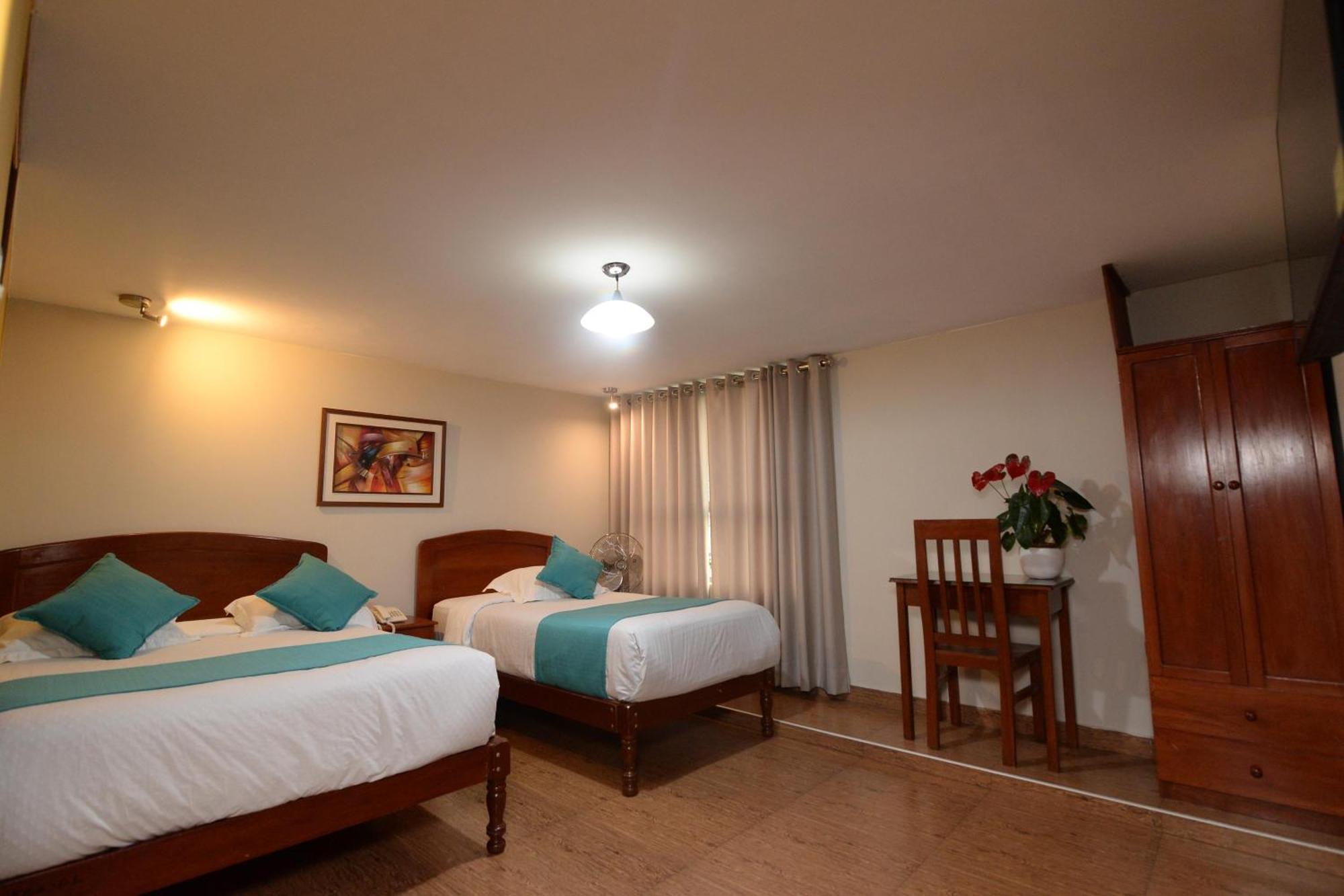 Hotel Palmas Reales Trujillo Luaran gambar